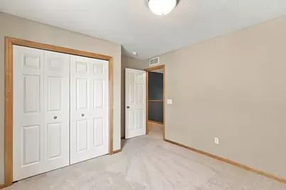 1560 Oakbrooke Terrace, Eagan, MN 55122 - Photo 20