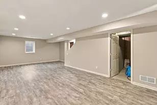 1560 Oakbrooke Terrace, Eagan, MN 55122 - Photo 28