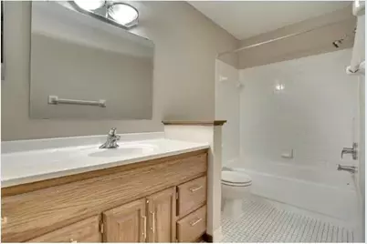2240 Ridge Drive #33, Saint Louis Park, MN 55416 - Photo 4