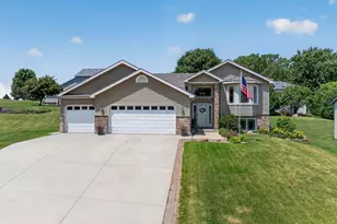 1215 3 1/2 Ave NW, Byron, MN 55920 - Photo 2