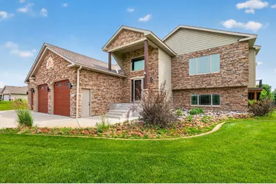 14731 Naples Street NE, Ham Lake, MN 55304 - Photo 2