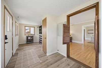 3590 Laverne Avenue N, Lake Elmo, MN 55042 - Photo 2