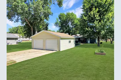 71 Rowland Street, Tracy, MN 56175 - Photo 40