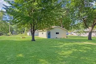 71 Rowland St, Tracy, MN 56175 - Photo 42