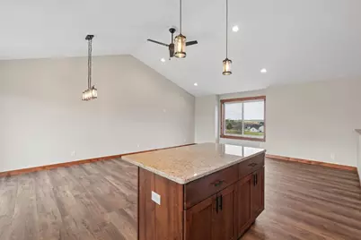 222 Eagle Ridge Drive, Roberts, WI 54023 - Photo 8