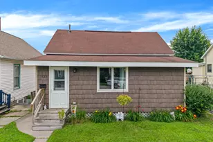 522 Sioux St, Winona, MN 55987 - Photo 1