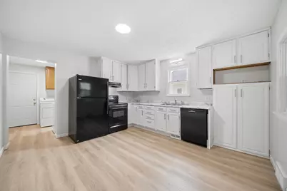 422 10th Avenue SE, Rochester, MN 55904 - Photo 2