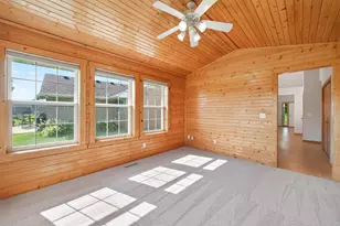10501 Jason Ln, Albertville, MN 55301 - Photo 16