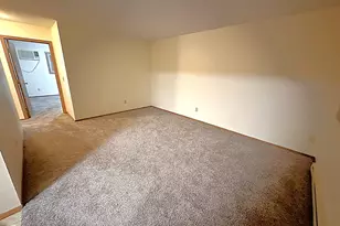 1380 Heritage Dr, New Richmond, WI 54017 - Photo 6