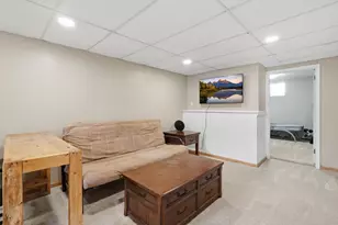 4250 Diamond Dr, Eagan, MN 55122 - Photo 20