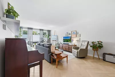 2700 W 44th Street #114, Minneapolis, MN 55410 - Photo 2
