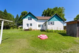 83839 310th St, Ellendale, MN 56026 - Photo 8
