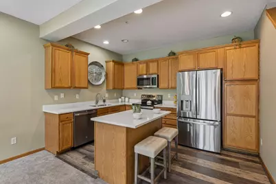 7612 Parkridge Lane, Savage, MN 55378 - Photo 10