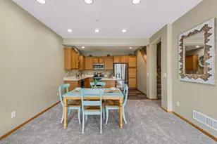 7612 Parkridge Ln, Savage, MN 55378 - Photo 8