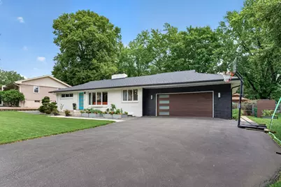 1516 Aquila Avenue N, Golden Valley, MN 55427 - Photo 2
