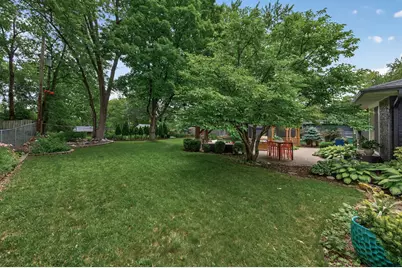1516 Aquila Avenue N, Golden Valley, MN 55427 - Photo 52