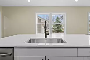 3477 Lyric Ave, Wayzata, MN 55391 - Photo 10