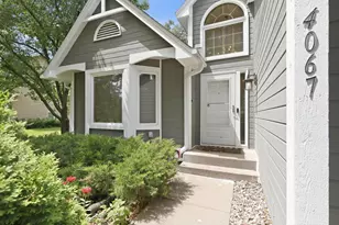 4067 Stockdale Dr, Vadnais Heights, MN 55127 - Photo 6