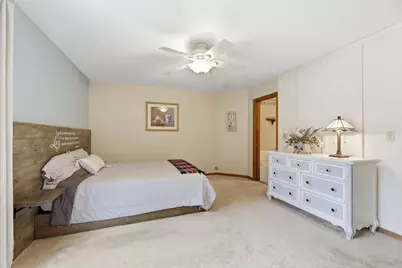 4067 Stockdale Drive, Vadnais Heights, MN 55127 - Photo 42