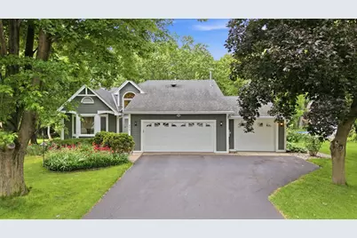 4067 Stockdale Drive, Vadnais Heights, MN 55127 - Photo 1