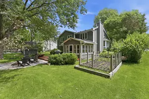4067 Stockdale Dr, Vadnais Heights, MN 55127 - Photo 8