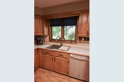 808 Alice Drive, Thief River Falls, MN 56701 - Photo 18