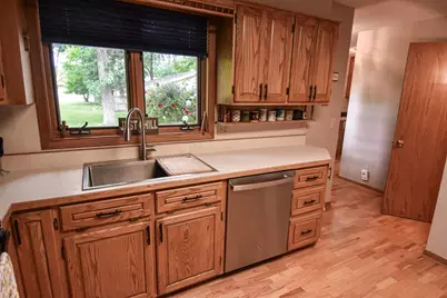 808 Alice Drive, Thief River Falls, MN 56701 - Photo 20