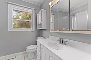 622 30th St NE, Rochester, MN 55906 - Photo 12