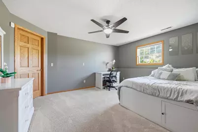 923 Cloverleaf Circle, Hudson, WI 54016 - Photo 40