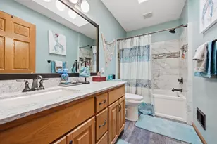 923 Cloverleaf Cir, Hudson, WI 54016 - Photo 30
