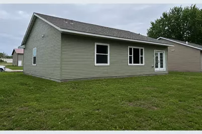 820 Spark Avenue, Albert Lea, MN 56007 - Photo 6