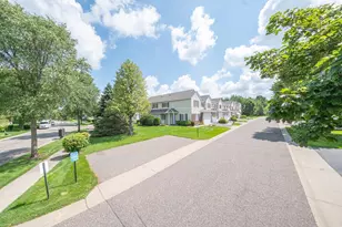 3775 Hazel Trail, Woodbury, MN 55129 - Photo 4