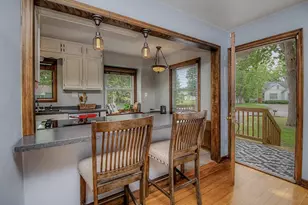 6140 St Croix Ave N, Golden Valley, MN 55422 - Photo 8