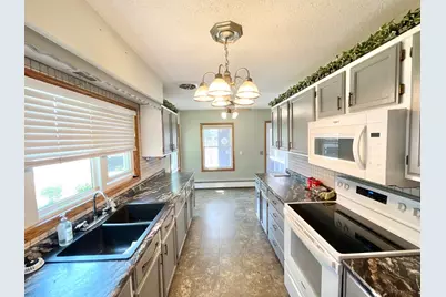 18 S Paffrath Avenue, Springfield, MN 56087 - Photo 14