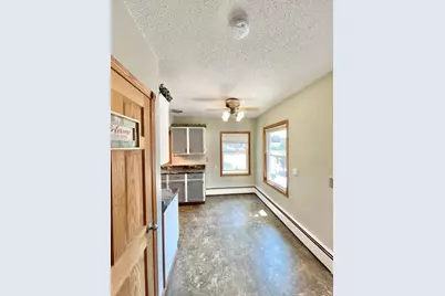 18 S Paffrath Avenue, Springfield, MN 56087 - Photo 10
