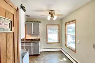 18 S Paffrath Ave, Springfield, MN 56087 - Photo 10
