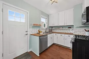 3326 Pierce St NE, Minneapolis, MN 55418 - Photo 6
