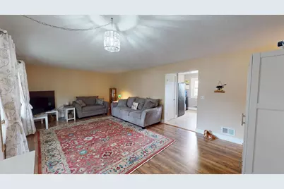 1402 Marie Avenue, Albert Lea, MN 56007 - Photo 2