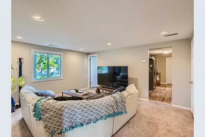 431 Goodhue Street, Saint Paul, MN 55102 - Photo 14