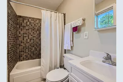 431 Goodhue Street, Saint Paul, MN 55102 - Photo 16