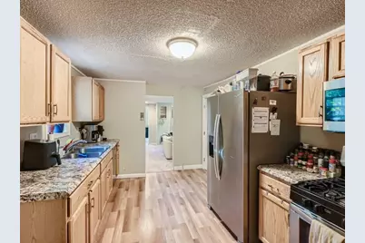 431 Goodhue Street, Saint Paul, MN 55102 - Photo 4