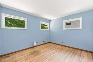 9101 Upton Ave S, Bloomington, MN 55431 - Photo 20
