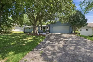 9101 Upton Ave S, Bloomington, MN 55431 - Photo 2