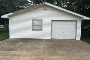 185 10th St, Tracy, MN 56175 - Photo 22