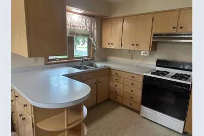 185 10th Street, Tracy, MN 56175 - Photo 2