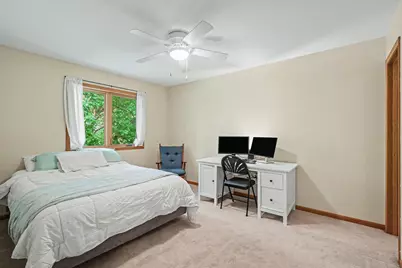 1504 Millpond Court, Chaska, MN 55318 - Photo 18