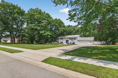 2149 131st Avenue NW, Coon Rapids, MN 55448 - Photo 2