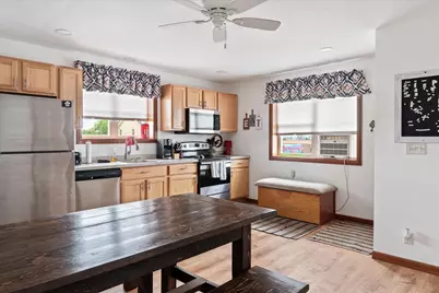 25 N Walnut Street, La Crescent, MN 55947 - Photo 14