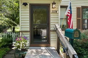 1114 Gibbs Ave, Saint Paul, MN 55108 - Photo 4