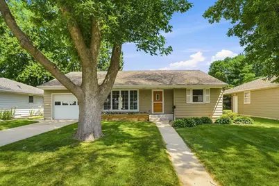 215 Meray Boulevard, Mankato, MN 56001 - Photo 2